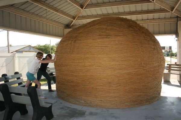 Cawker Ball of Twine